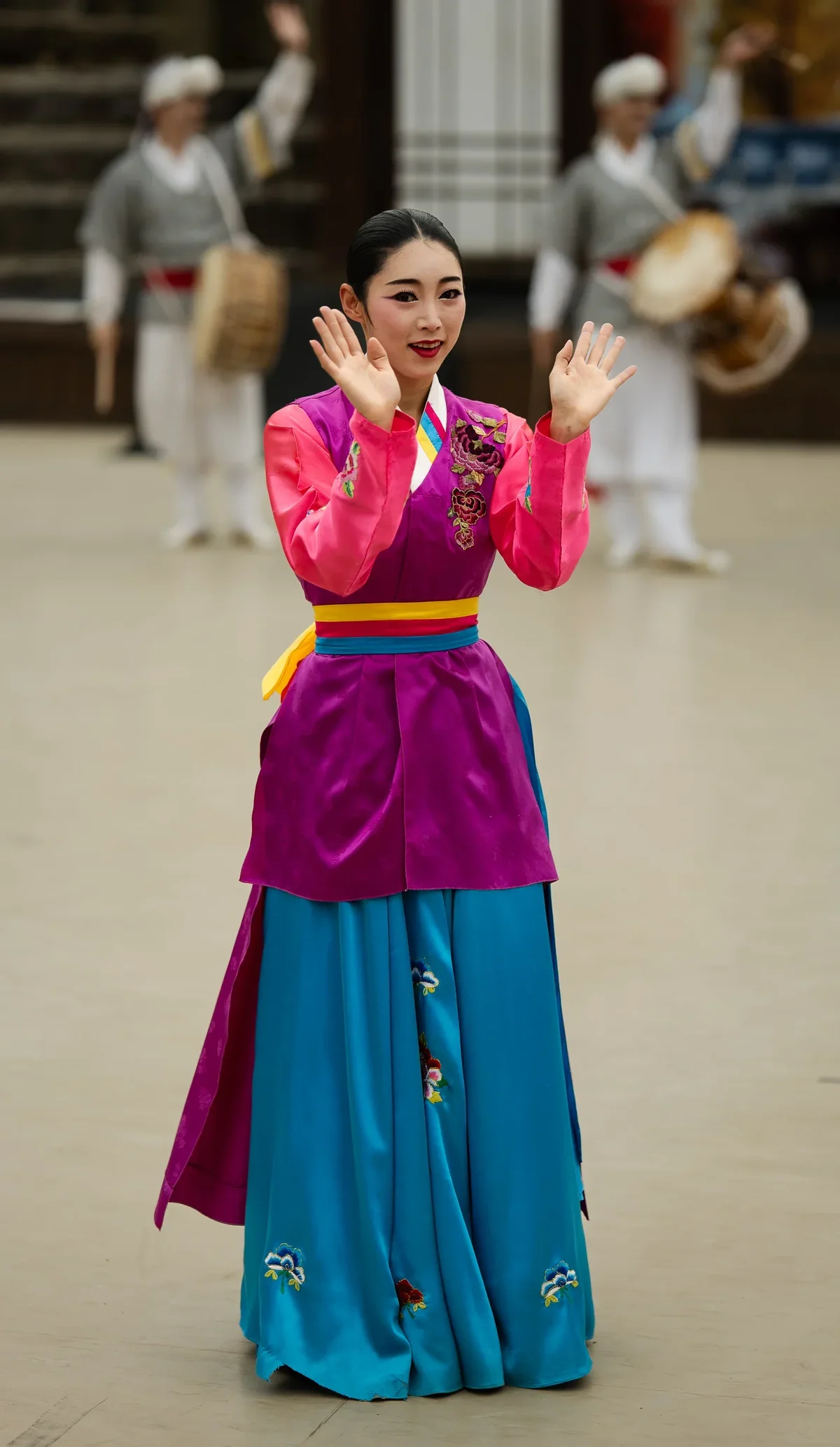 Yongin Folk Village Dances1