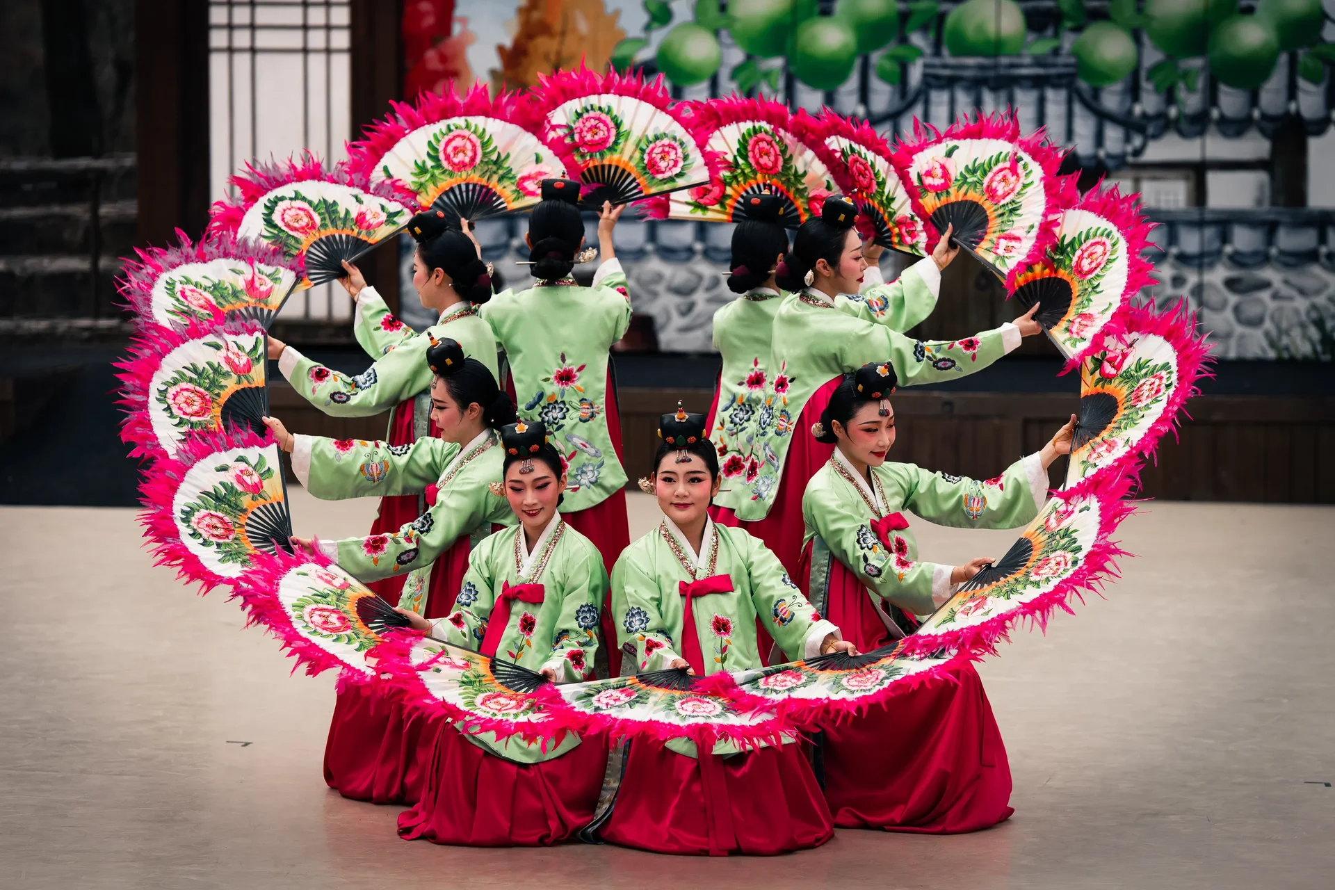 Yongin Folk Village Dances3