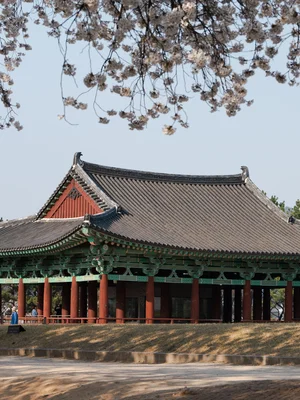 East Palace And Wolji Pond2